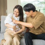 2022年10月からはじまる 産後パパ育休(出生時育児休業) と 育児休業の分割取得